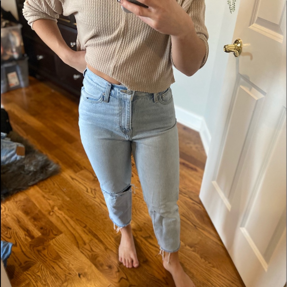 Levis Mom Jean